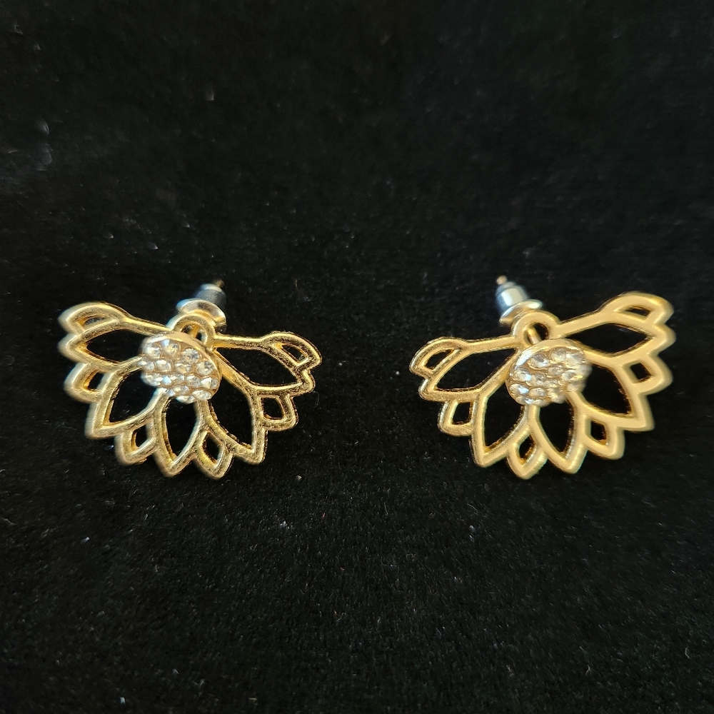 NEW Goldtone and Silvertone Lotus Floral Earrings